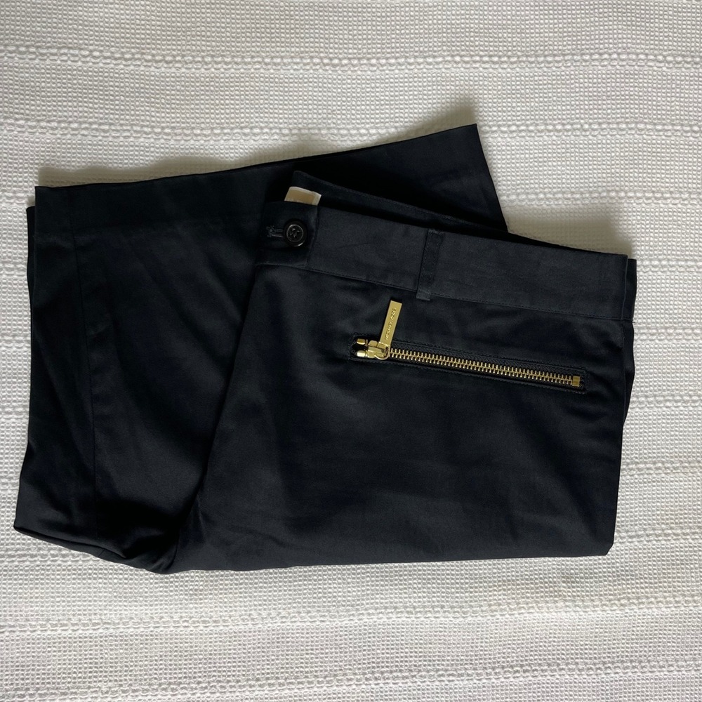 Michael‎ Kors Women's Black Bermuda Size 14 Gold Zipper Pockets